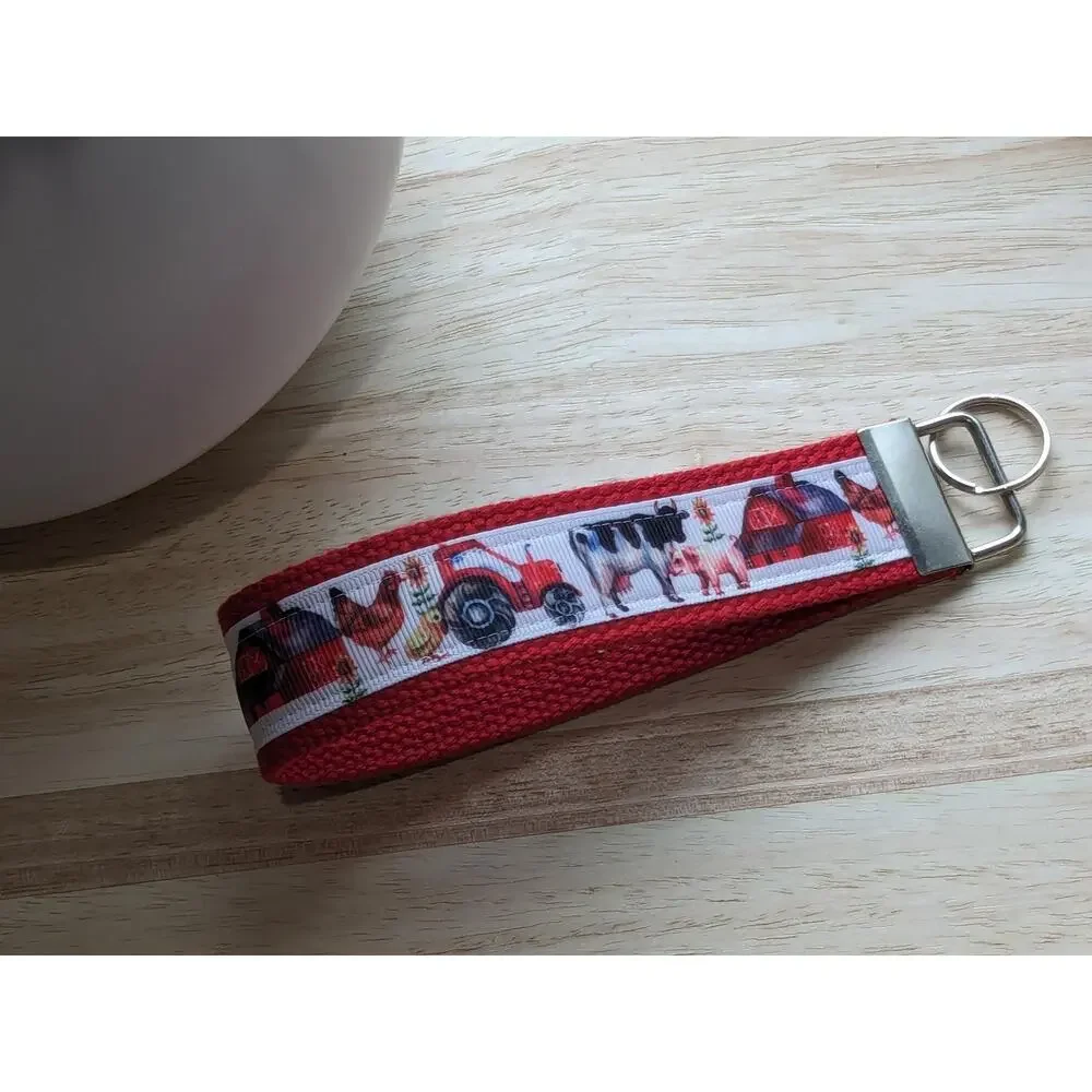 Farm Keychain Wristlet‎ Handmade Fabric Key FOB Cow Chicken Tractor Barn Farmer